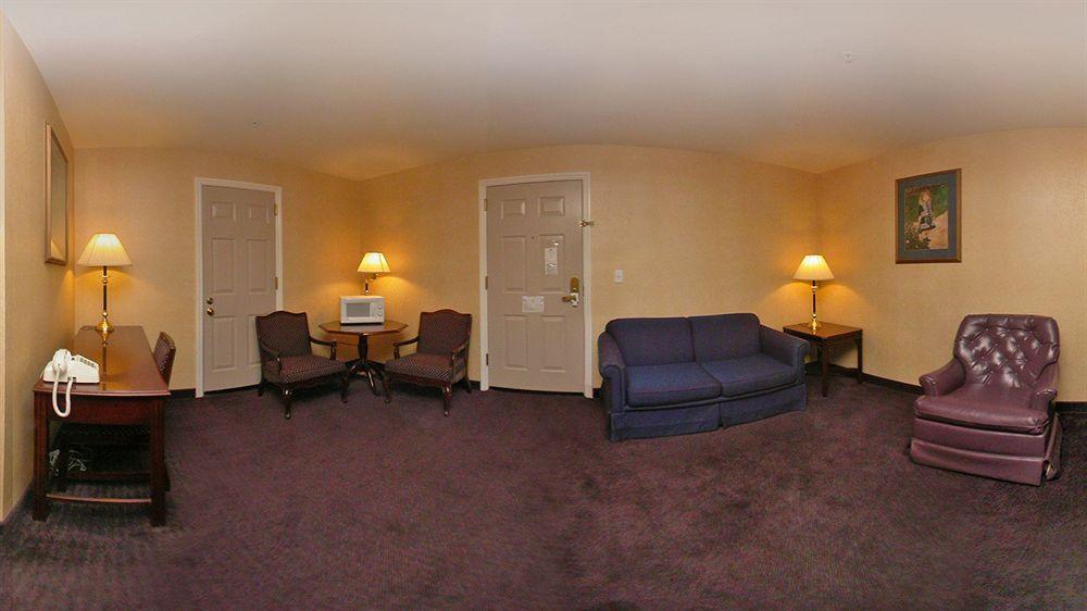 Comfort Suites Red Bluff Near I-5 Exteriér fotografie